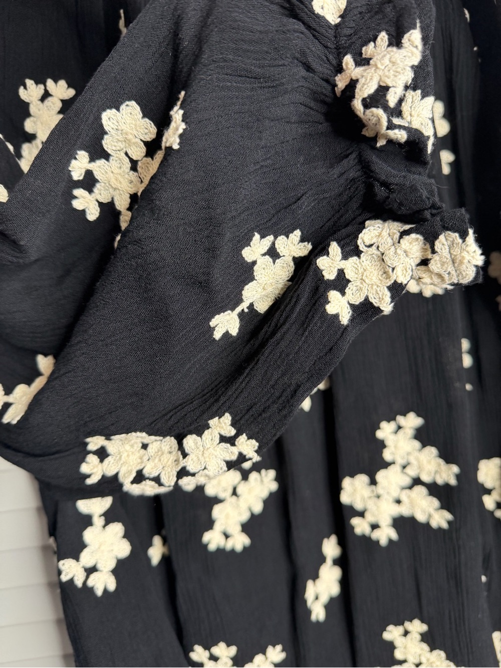 Soft Surroundings Black Floral Blouse – Romantic Country Cottagecore Large - Picture 6 of 6